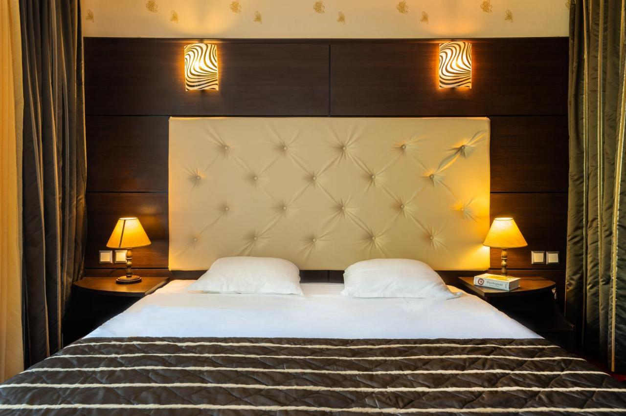 Elpida Hotel 4*