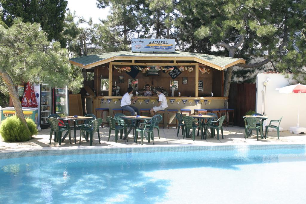 Elpida